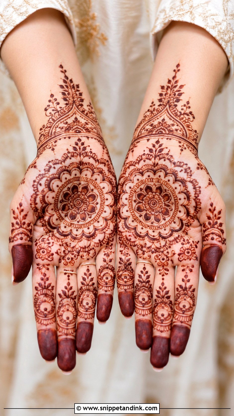 Simple Palm Mehndi Design - Snippet and Ink - 35 Simple Mehndi Designs