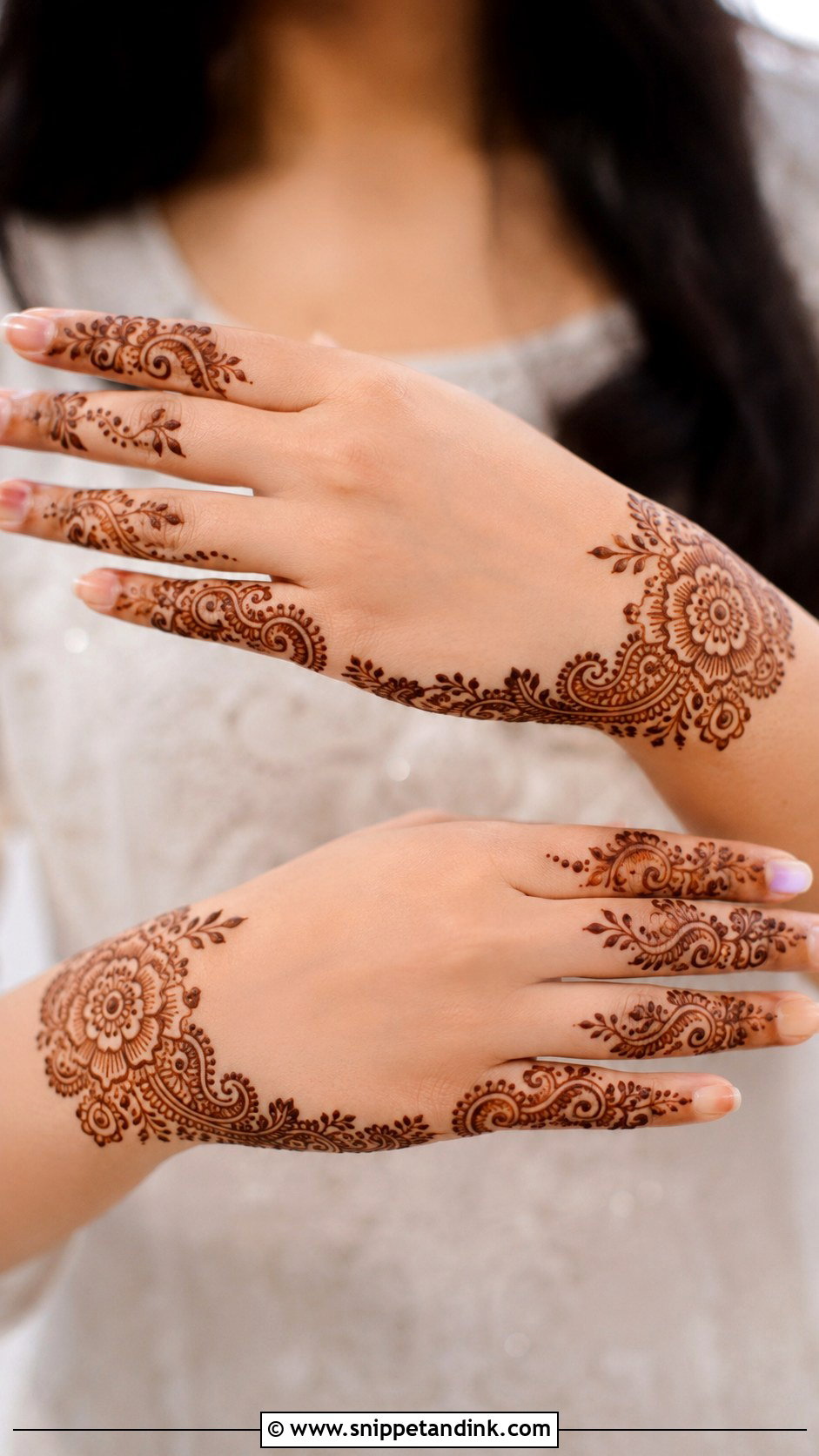 Simple Side Hand Mehndi Design - Snippet and Ink - 35 Simple Aesthetic Mehndi Designs