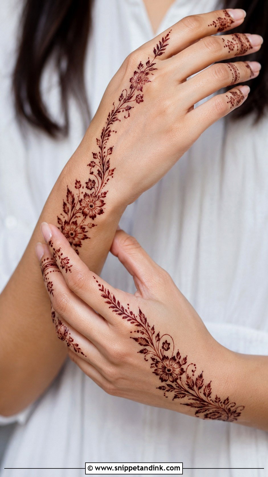 Simple Side Hand Mehndi Design - Snippet and Ink - 30 Simple and Easy Mehndi Designs