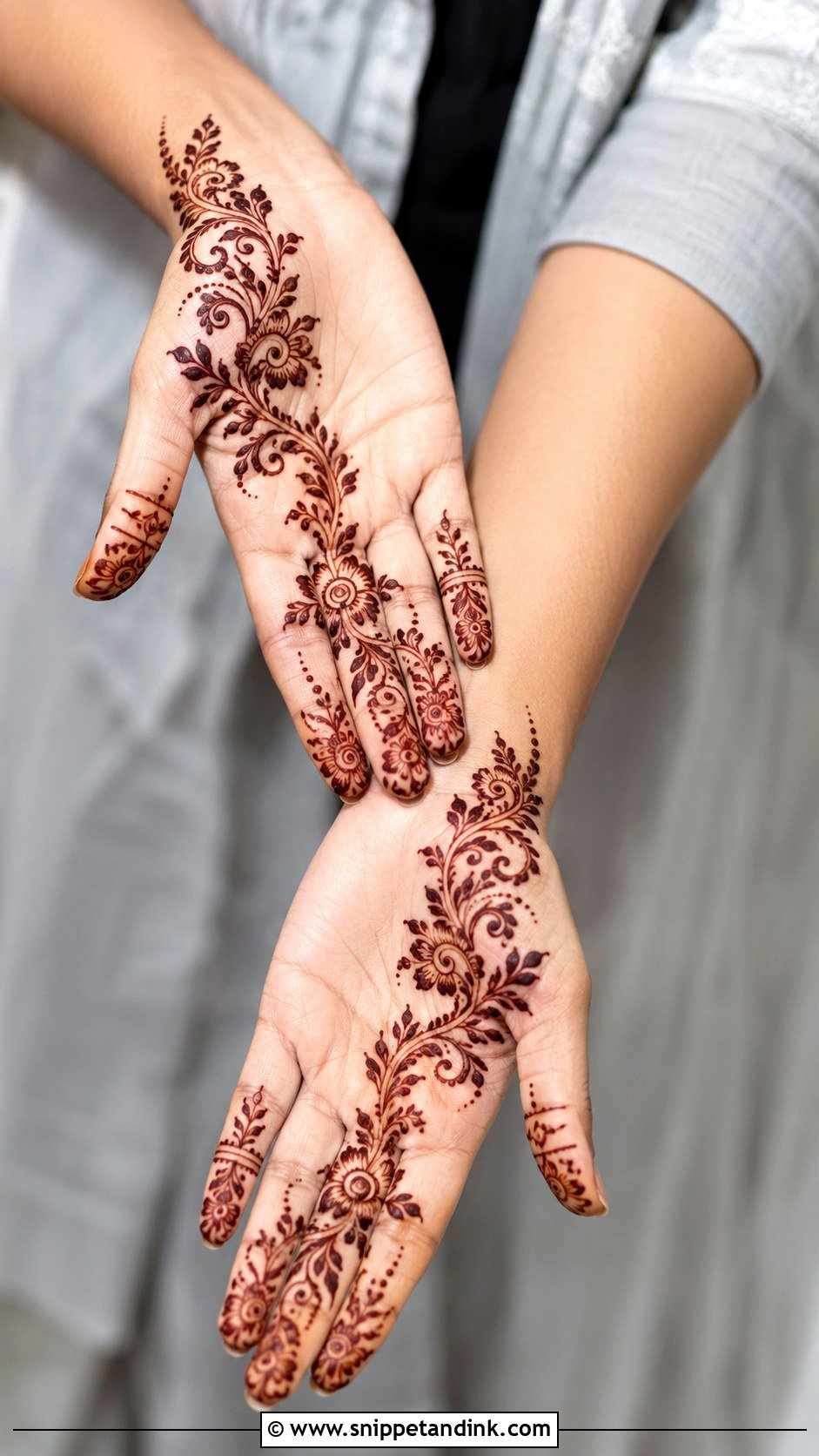 Simple Vine Mehndi Design - Snippet and Ink - 35 Simple Mehndi Designs