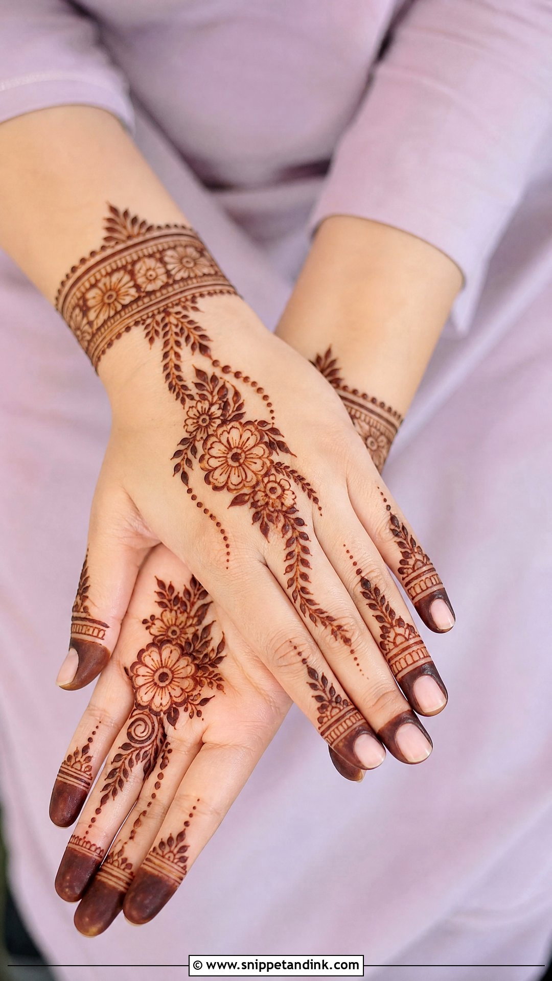 Simple Wedding Mehndi Design - Snippet and Ink - 25 Mehndi Designs for Wedding