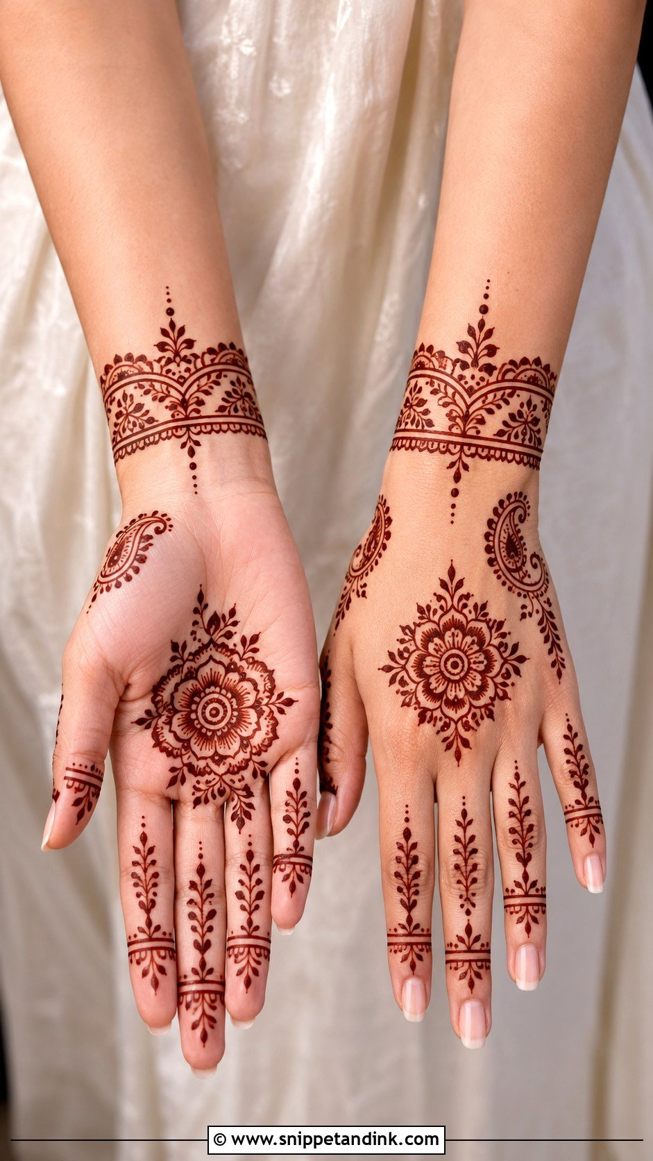 Simple Wedding Mehndi Design - Snippet and Ink - 35 Wedding Mehndi Designs
