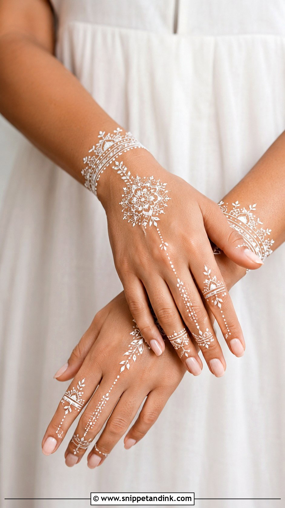 Simple White Mehndi Design - Snippet and Ink - 35 New Simple Mehndi Designs