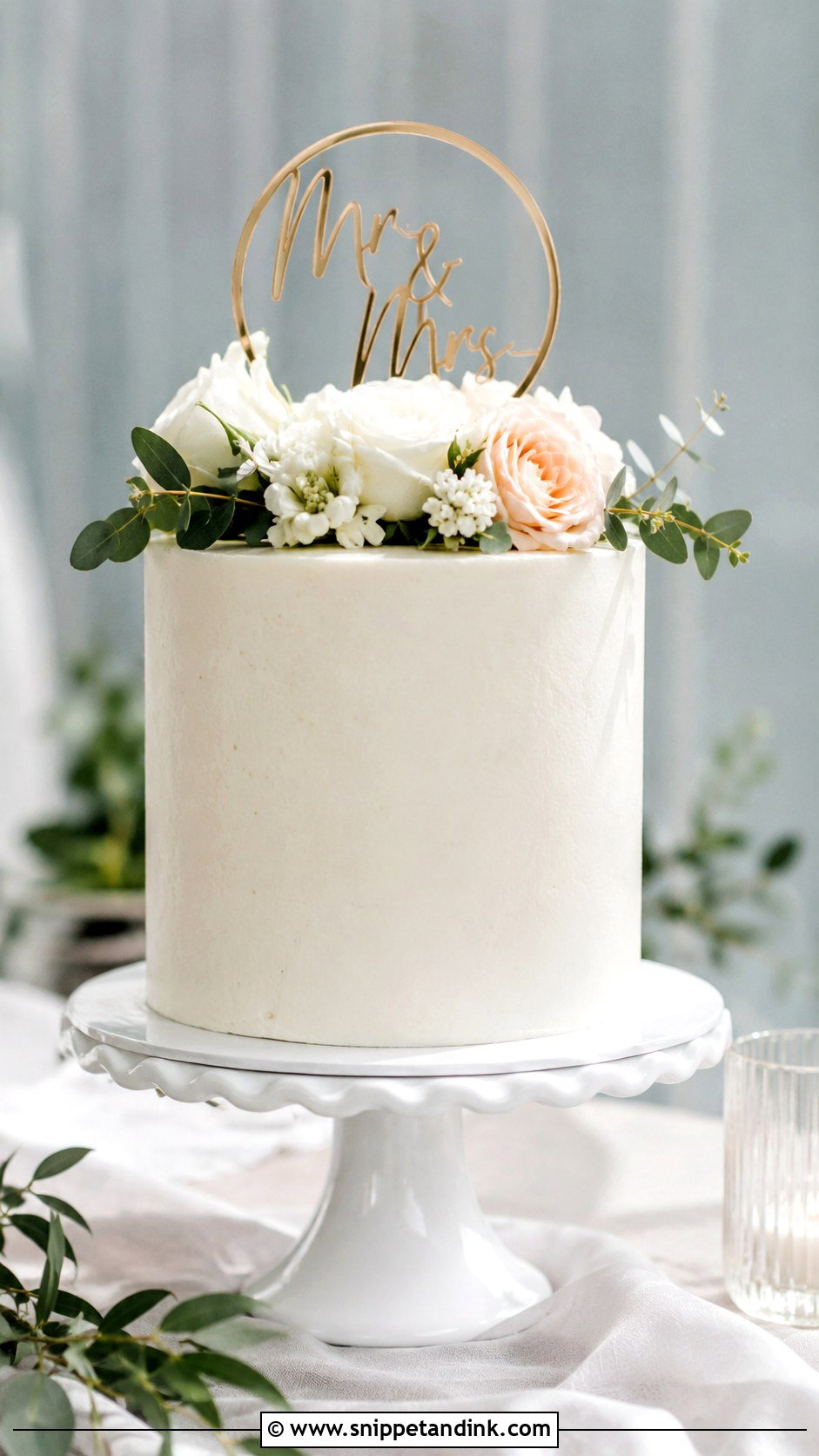 Single Tier Wedding Cake - Snippet and Ink - 20 Budget Wedding Cake Ideas