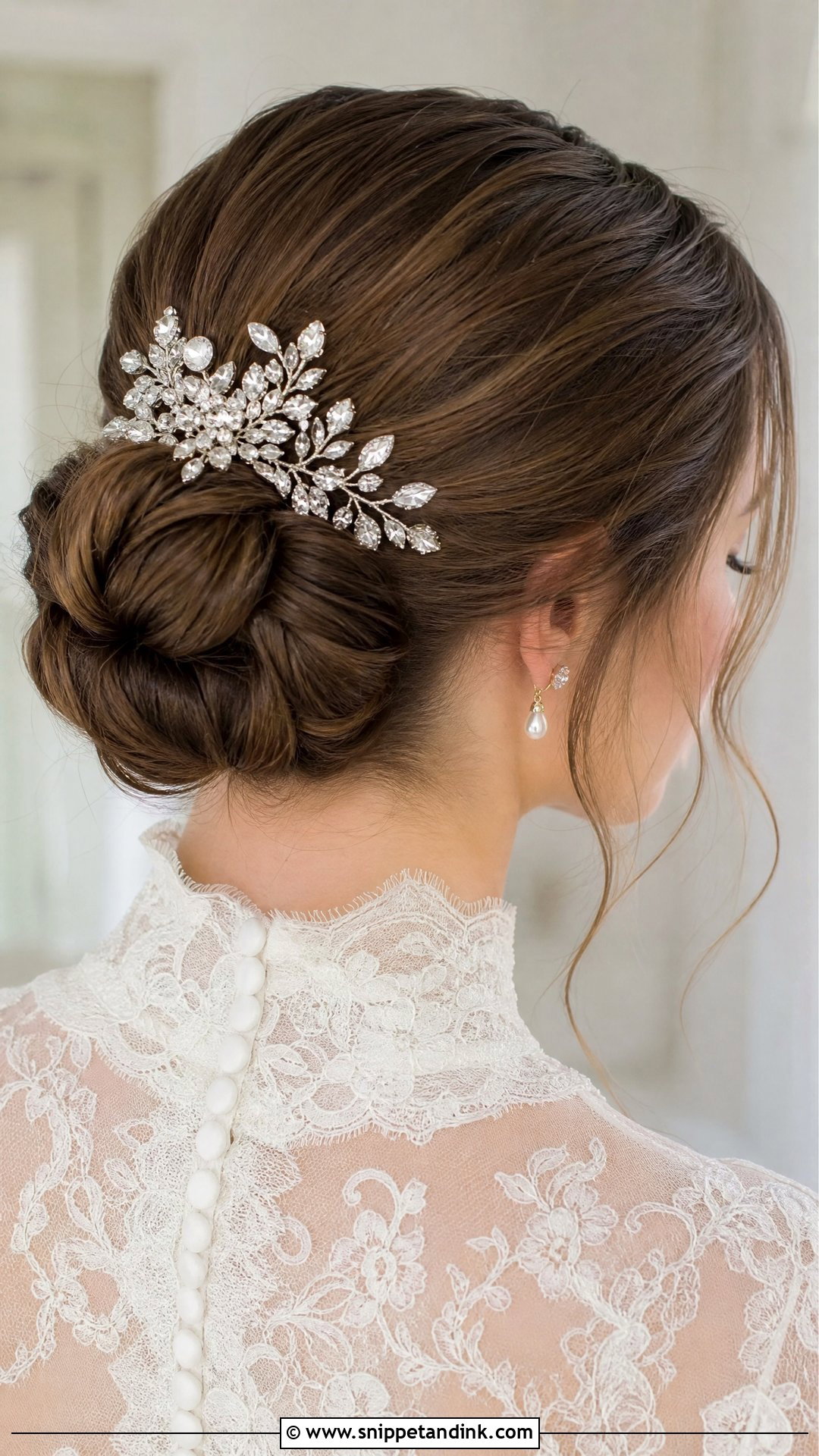 Sleek Bun With Hair Comb - Snippet and Ink - 20 Slick Bun Wedding Ideas