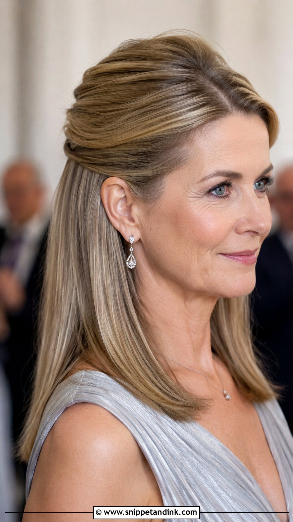 Sleek Half Up For Straight Hair - Snippet and Ink - 30 Half-Up Half-Down Mother of Bride Hair Ideas