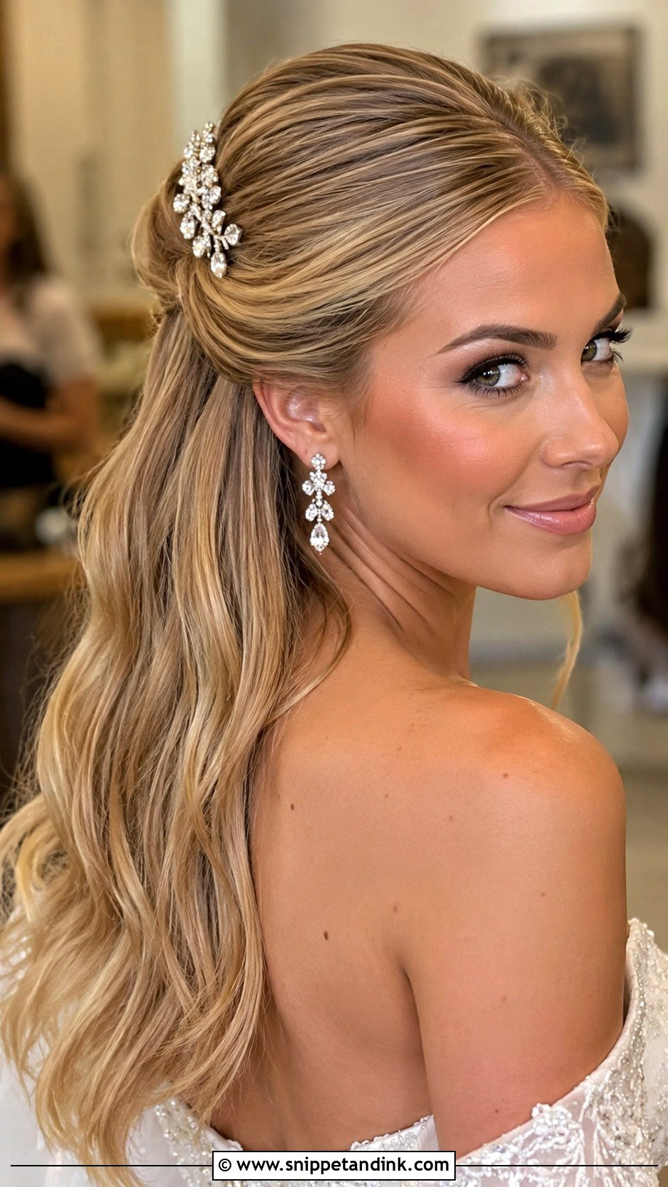Sleek Half Up With Crystal Comb - Snippet and Ink - 25 Sleek Half-Up Half-Down Wedding Hair Ideas
