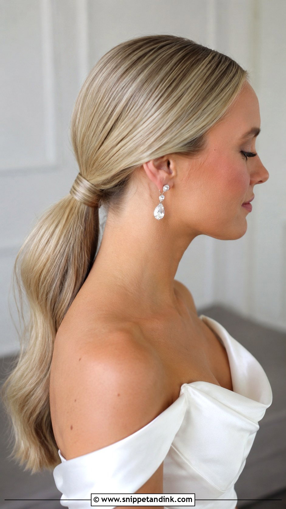 Sleek Low Ponytail For Wedding - Snippet and Ink - 15 Sleek Ponytail for Wedding Ideas