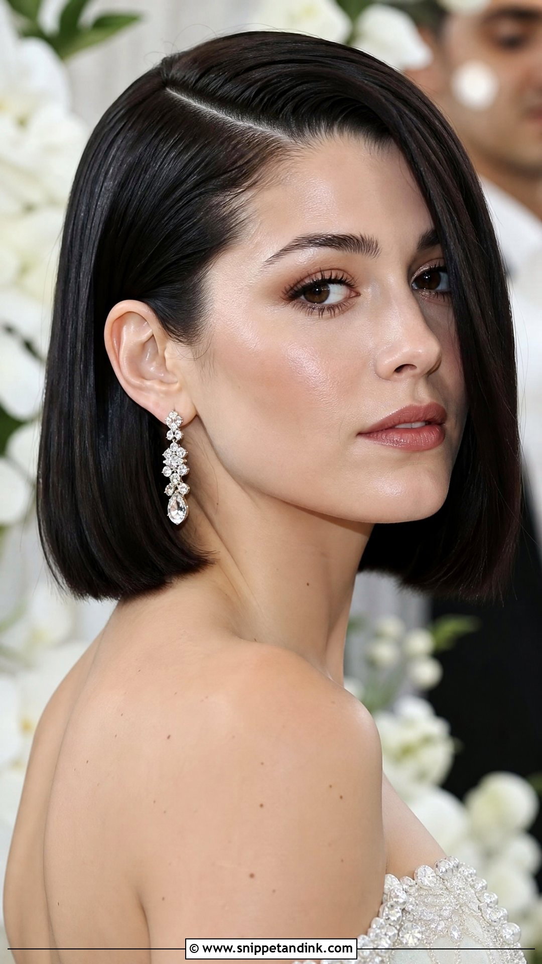 Sleek Side Part Bob - Snippet and Ink - 20 Easy Wedding Guest Hairstyles Short Hair