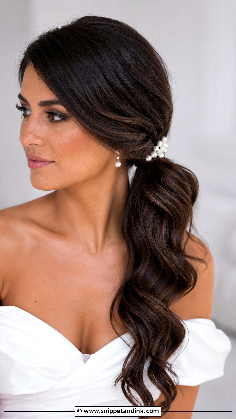 Sleek Side Ponytail For Wedding - Snippet and Ink - 15 Sleek Ponytail for Wedding Ideas