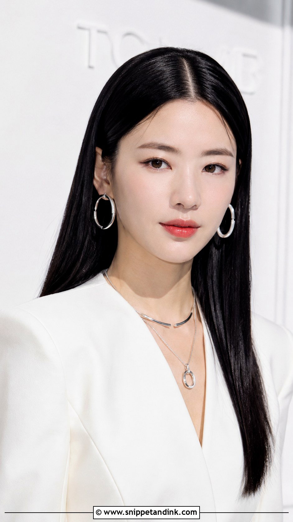 Sleek Straight Hair With a Middle Part - Snippet and Ink - 35 Engagement Hairstyles