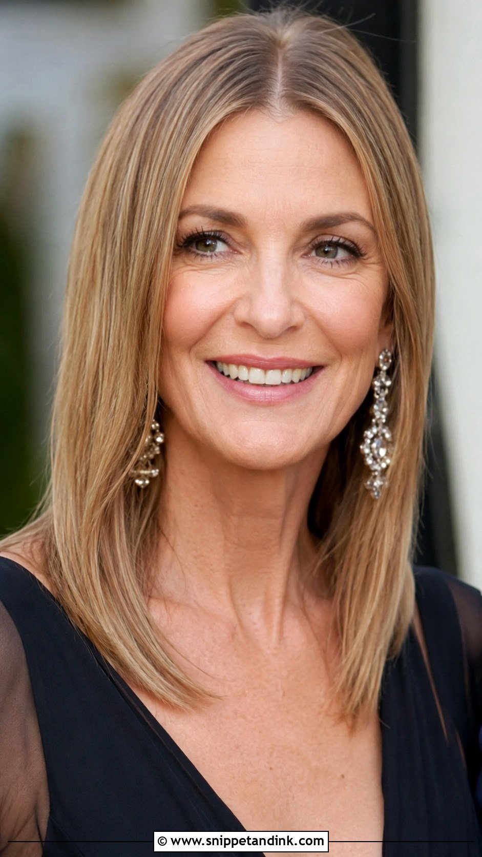 Sleek Straight Hair for Mother of the Groom - Snippet and Ink - 20 Mother of the Groom Medium Hairstyles