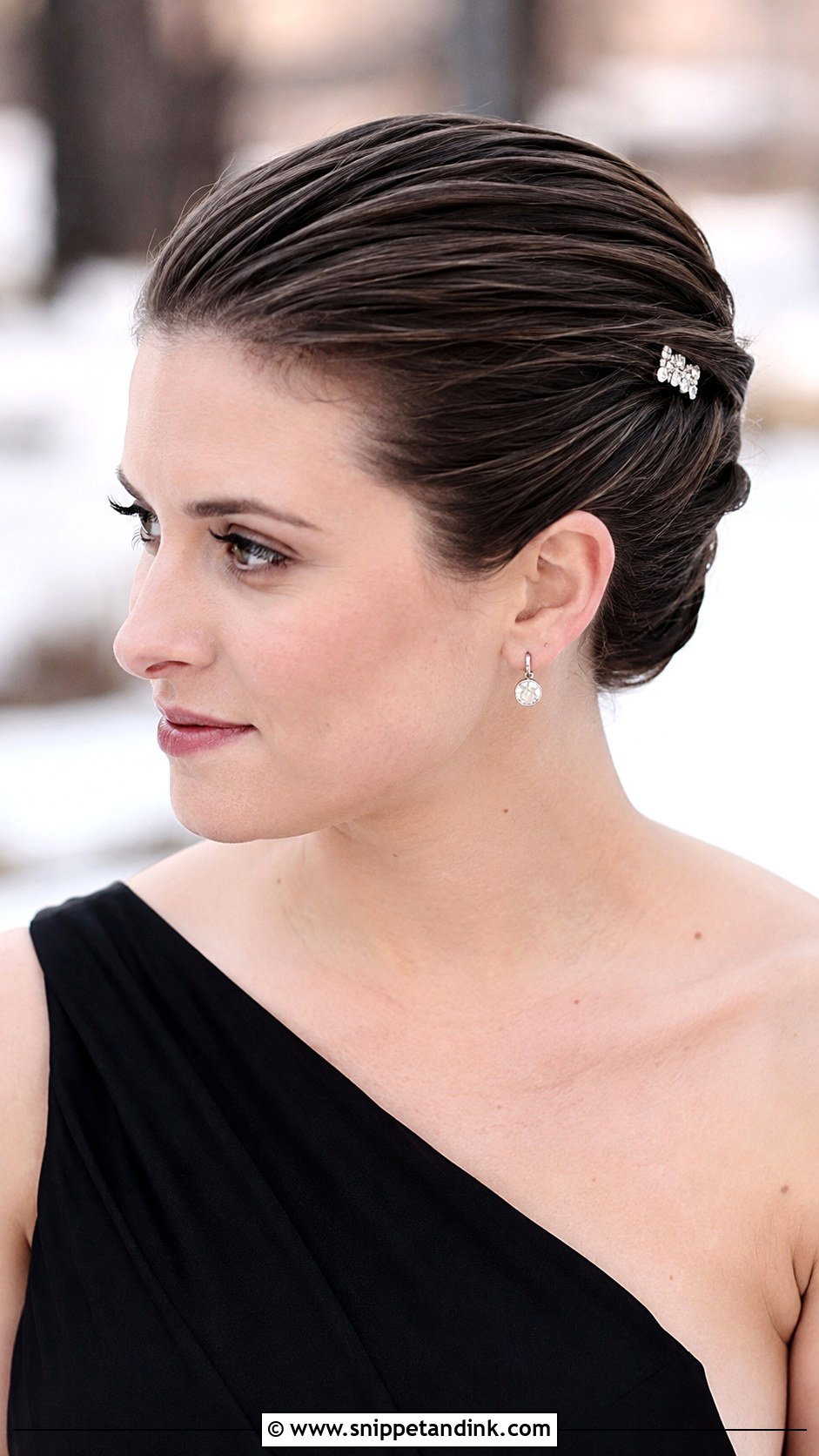 Slicked Back Short Hair - Snippet and Ink - 20 Bridemaids Hairstyles Shorter Hair