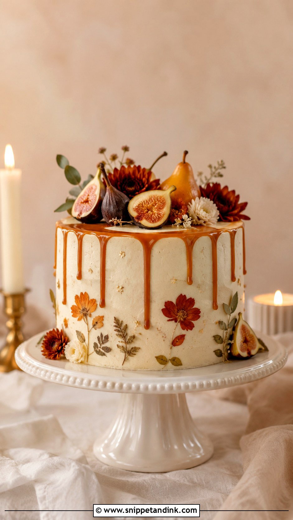 Small Fall Wedding Cake - Snippet and Ink - 20 Wedding Cakes for Fall