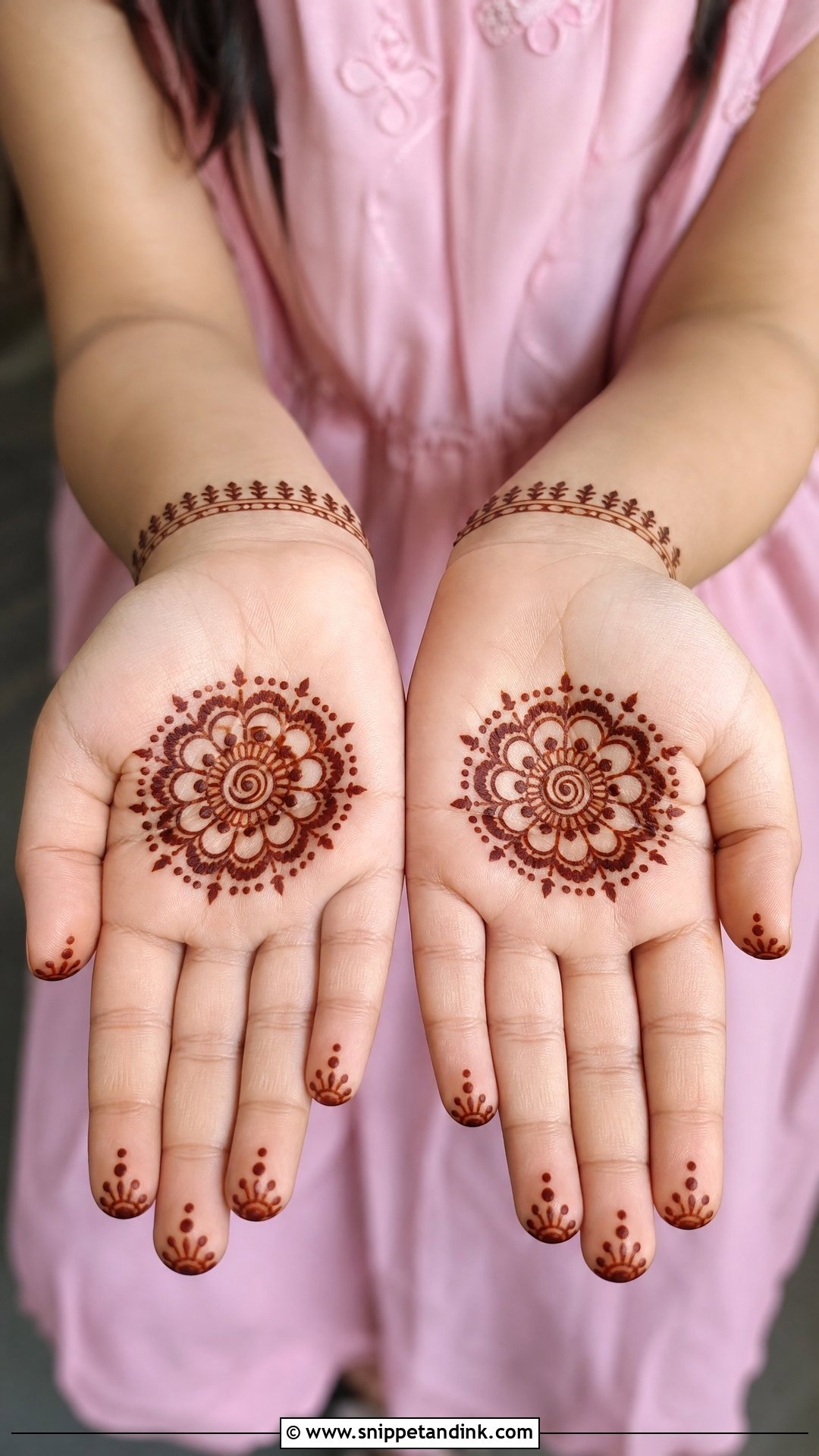 Small Mandala Kids Mehndi Design - Snippet and Ink - 25 Small Kids Mehndi Designs
