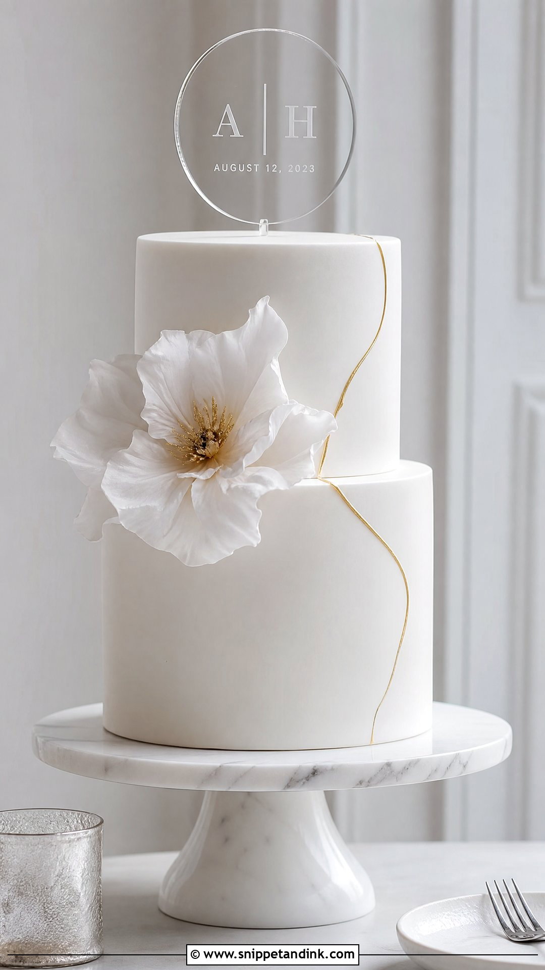 Small Two Tier Modern Wedding Cake - Snippet and Ink - 20 Small Two Tier Cake Ideas for Wedding