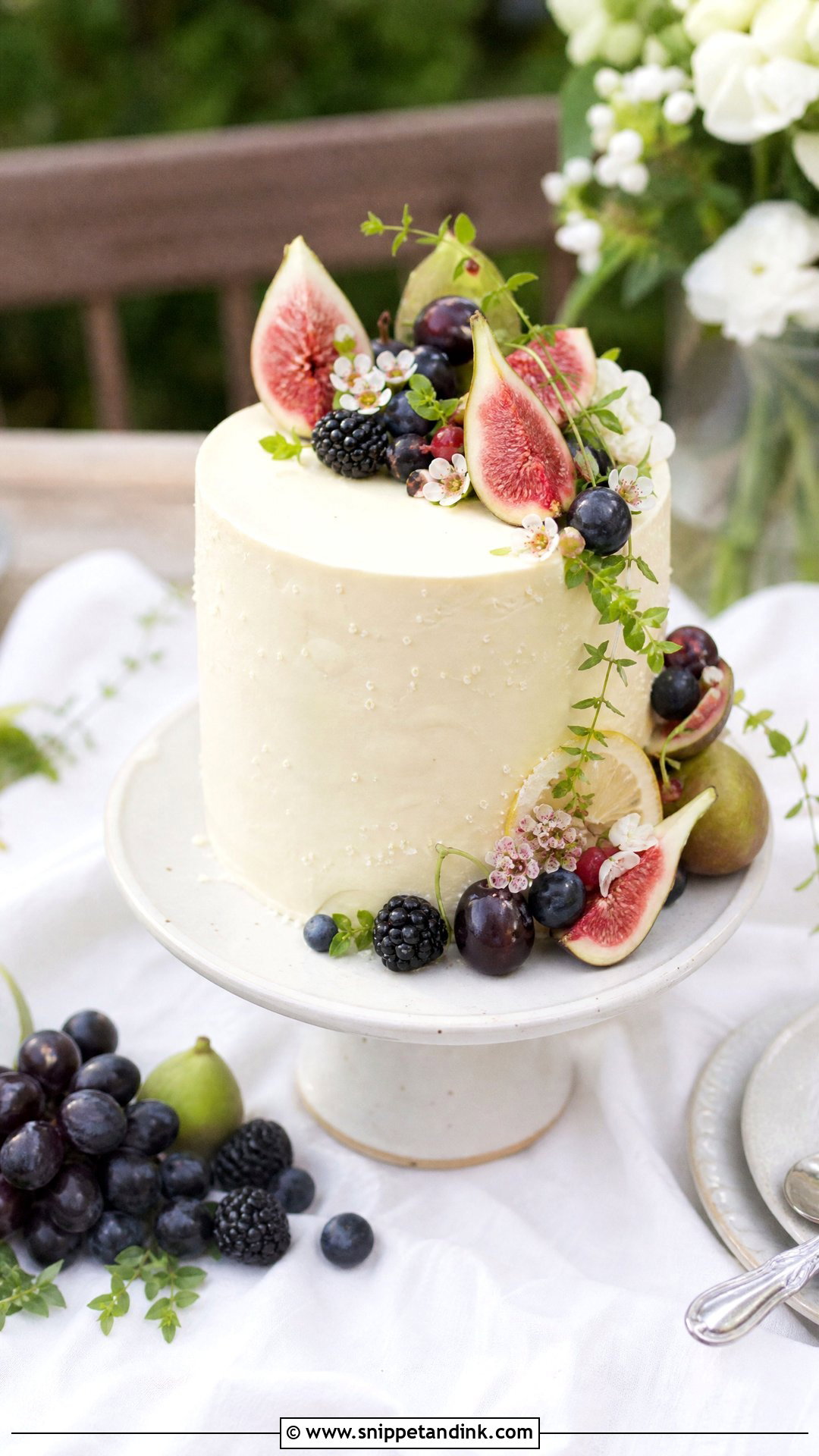 Small Wedding Cake With Fruit - Snippet and Ink - 30 Small Wedding Cakes