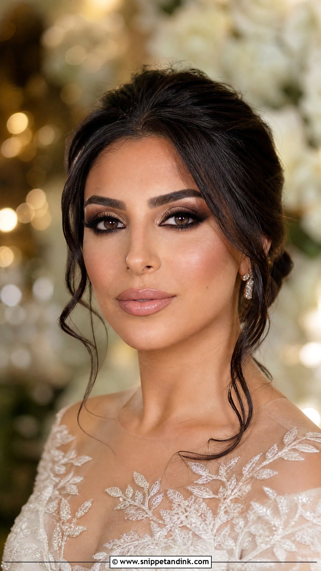 Smokey Eye Wedding Makeup For Brunettes - Snippet and Ink - 20 Wedding Makeup Brunette Ideas