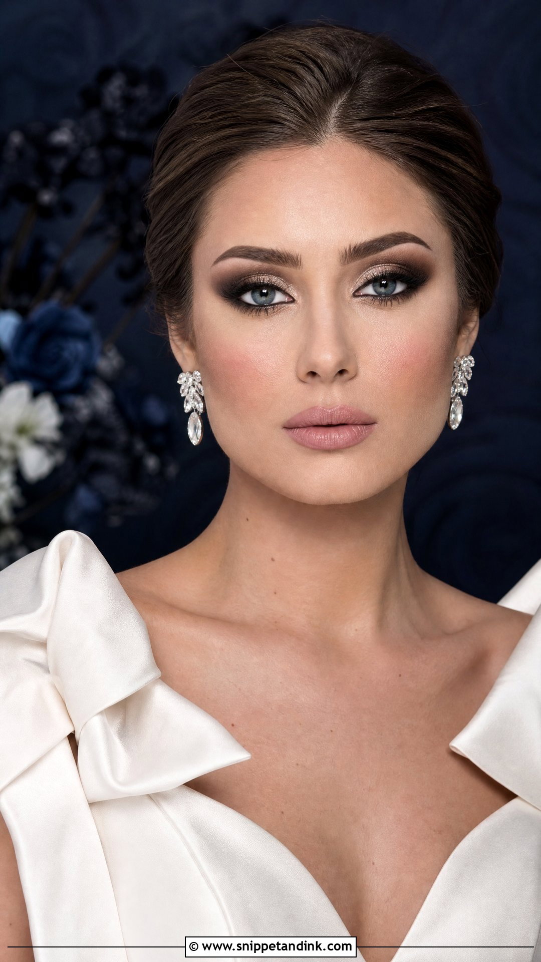 Smokey Eye Winter Bridal Makeup - Snippet and Ink - 20 Winter Bridal Makeup Ideas