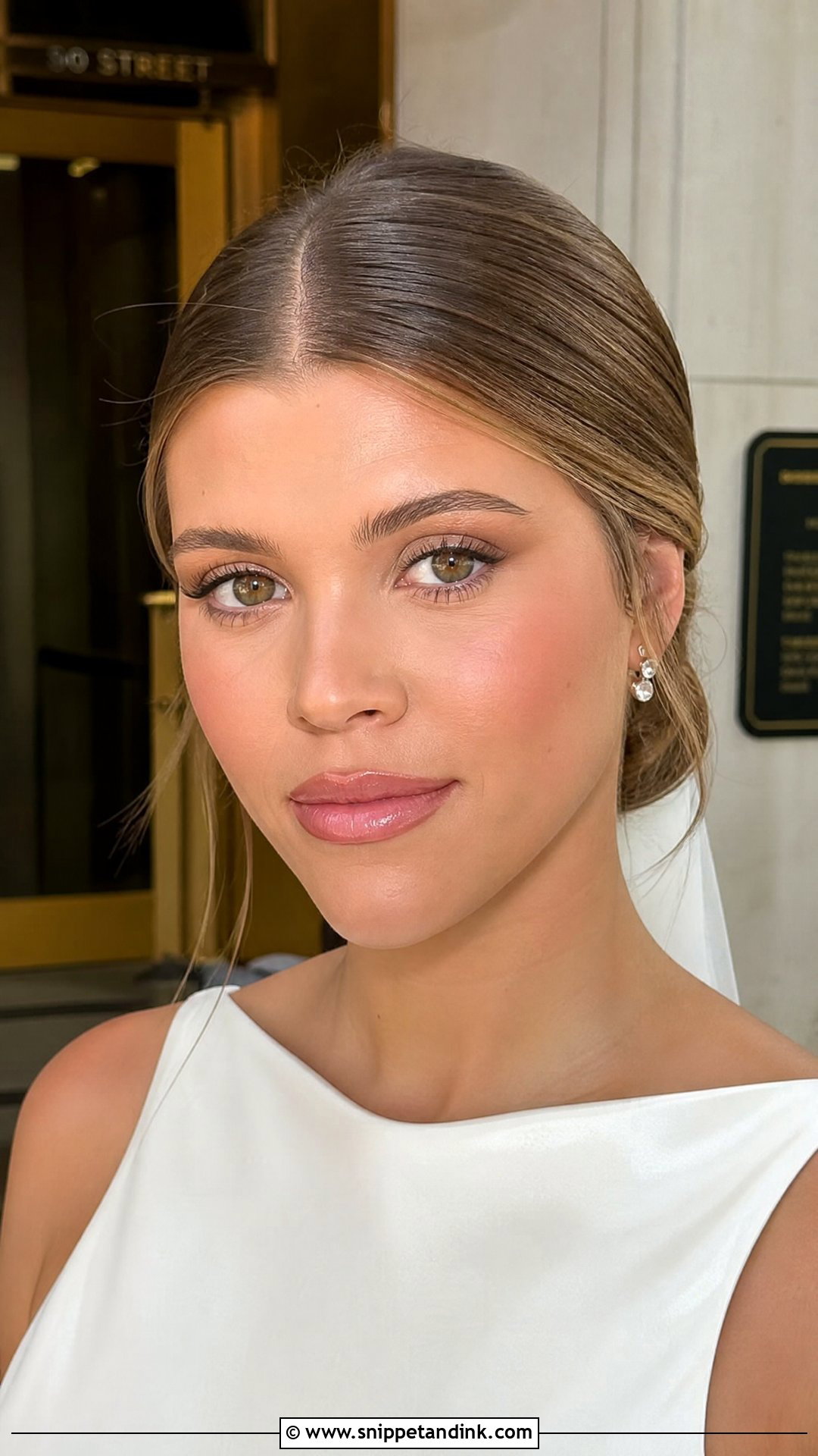 Sofia Richie Wedding Makeup With Glossy Pink Lip - Snippet and Ink - 20 Sophia Richie Wedding Makeup Ideas