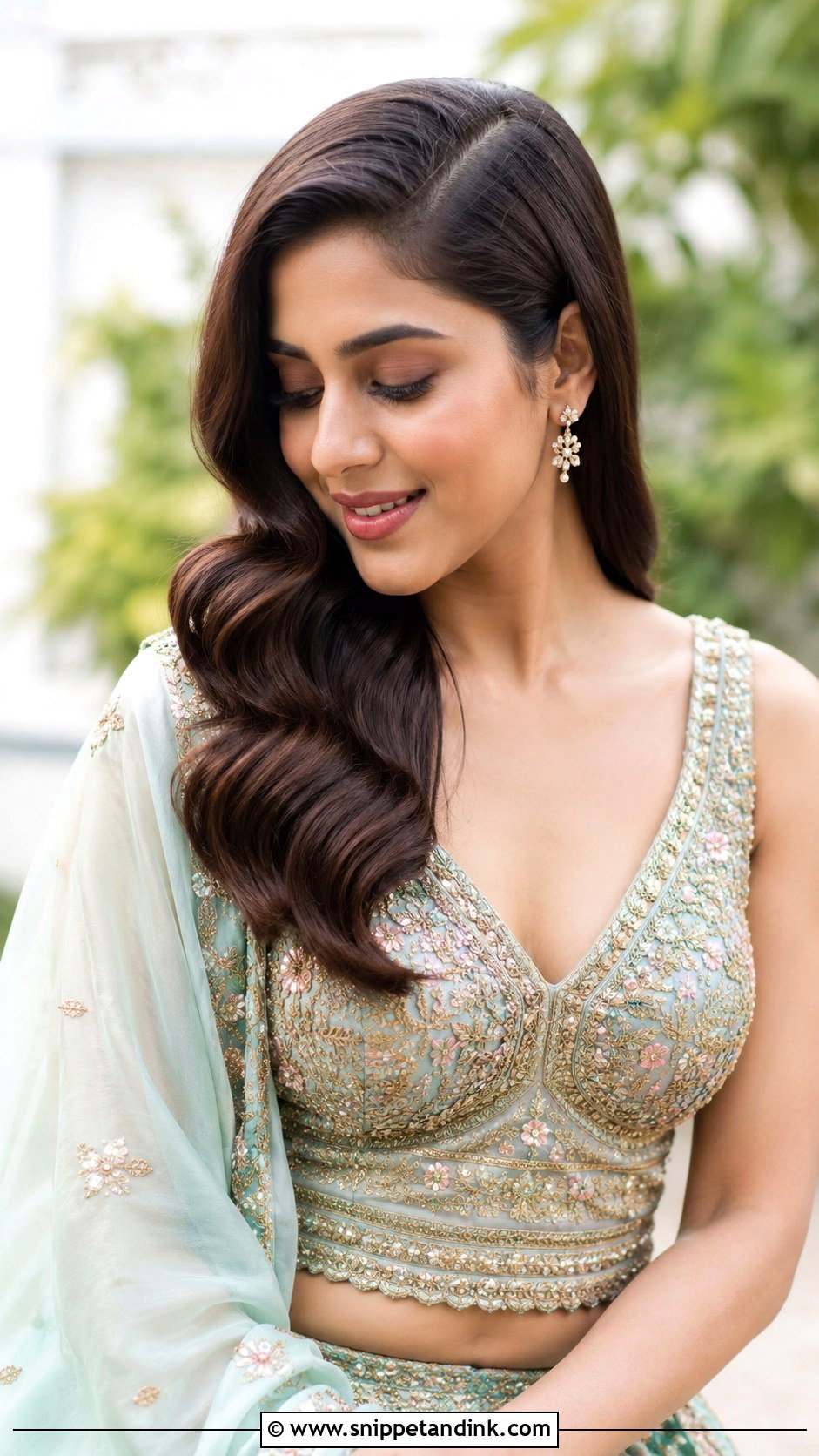 Soft Hollywood Waves for Pre Wedding Shoot - Snippet and Ink - 20 Pre Wedding Hairstyles