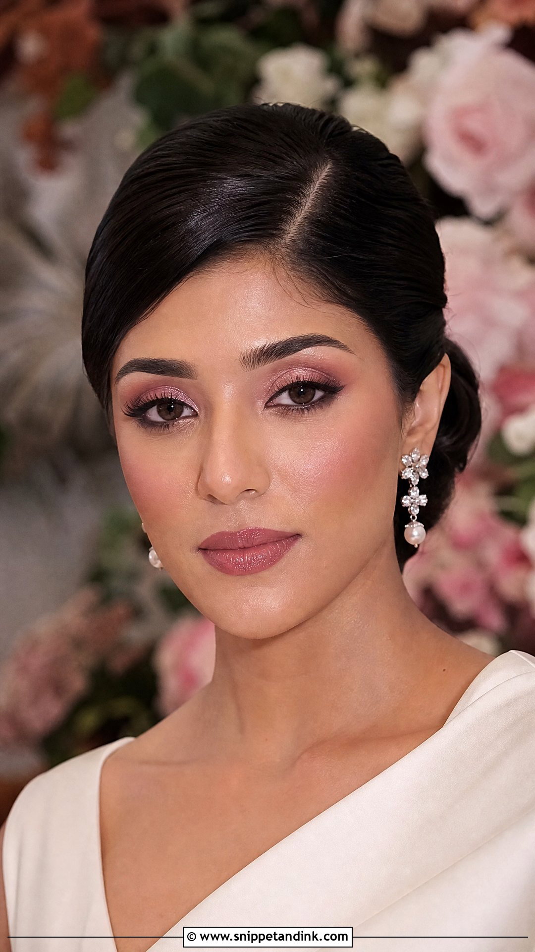 Soft Pink Bridal Makeup With Mauve Tones - Snippet and Ink - 25 Soft Pink Bridal Makeup Ideas