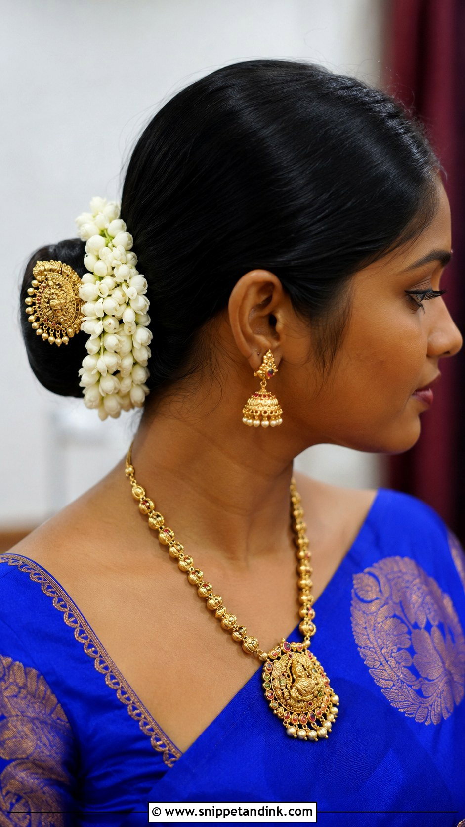 South Indian Bridesmaid Sleek Bun - Snippet and Ink - 20 South Indian Bridesmaid Hairstyle Ideas