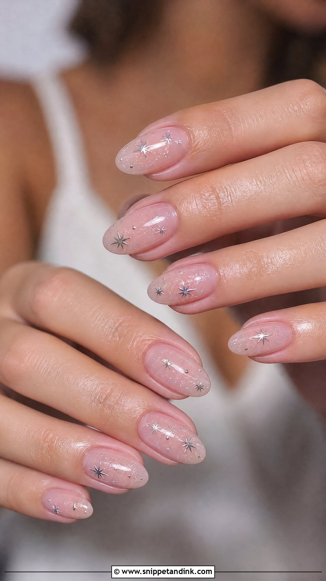 Star Bachelorette Nails - Snippet and Ink - 35 Bachelorette Nails