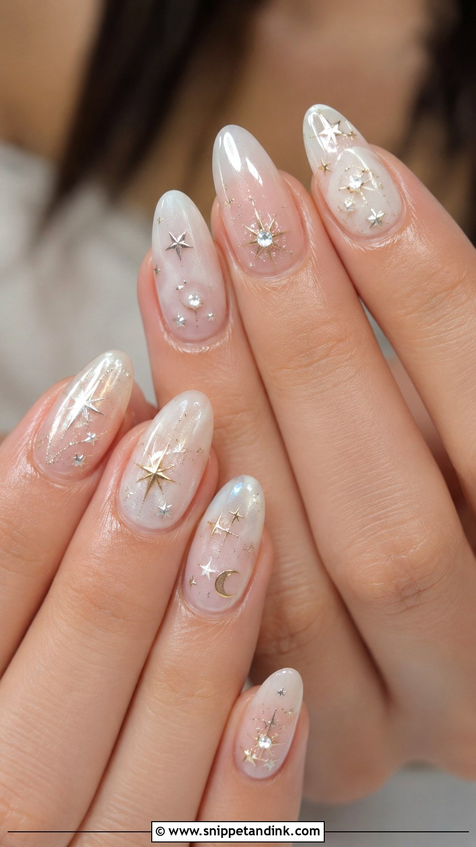 Star Wedding Nails - Snippet and Ink - 20 Funky Wedding Nails