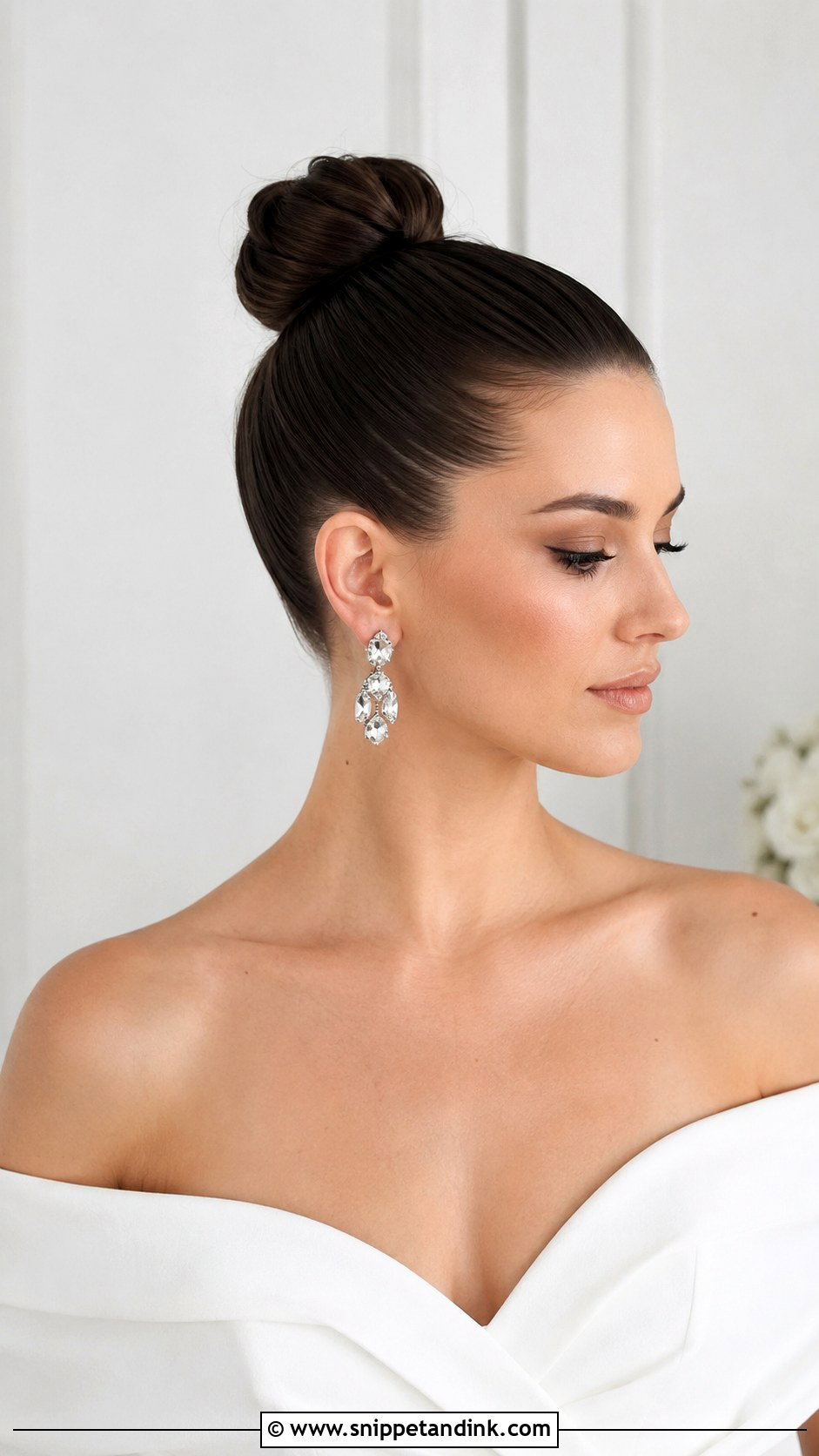 Straight Hair Sleek Top Knot - Snippet and Ink - 25 Straight Bridal Hairstyles