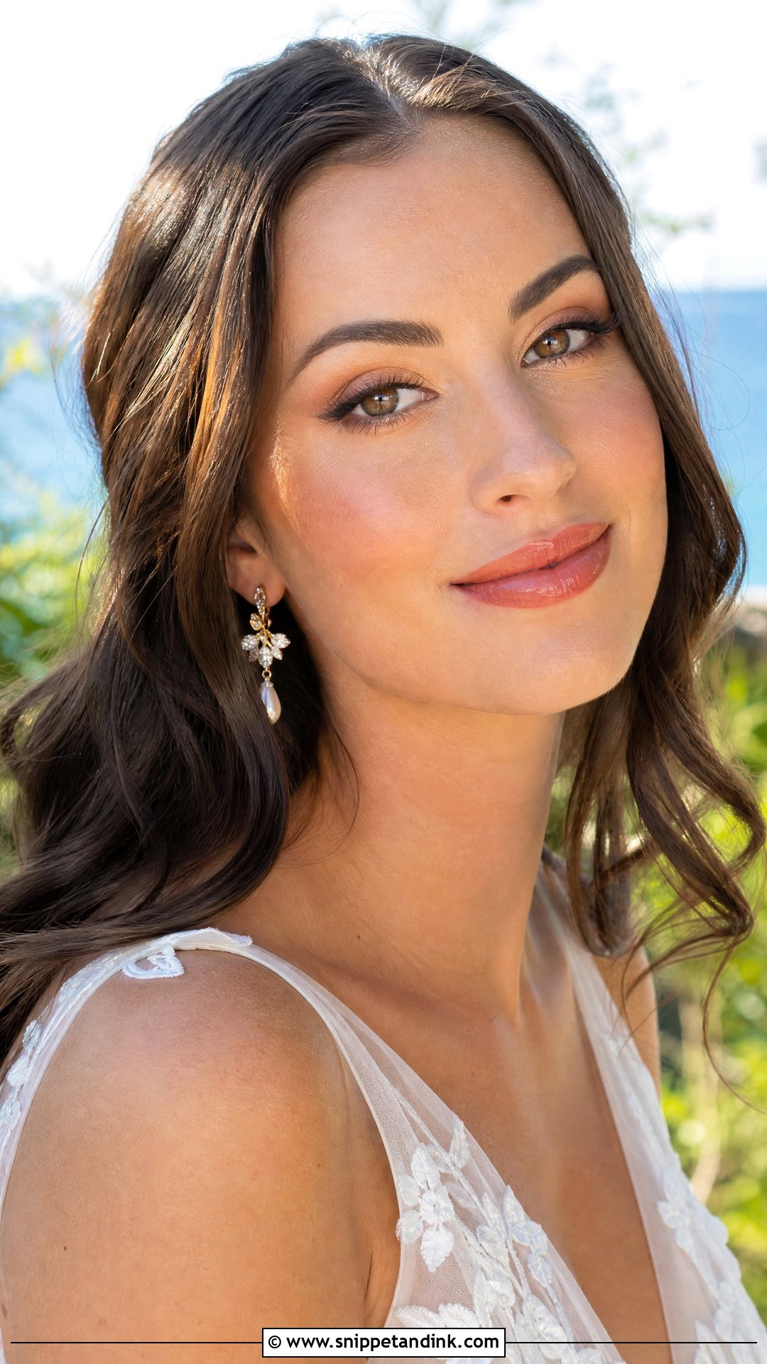 Summer Wedding Makeup For Brunettes - Snippet and Ink - 20 Wedding Makeup Dark Hair Ideas