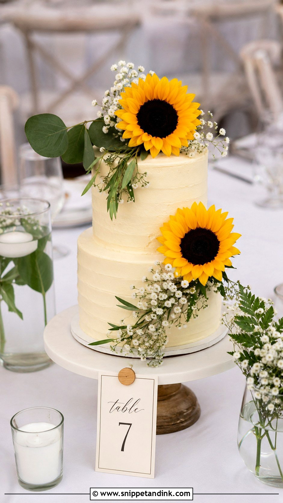 Sunflower Mini Table Cake - Snippet and Ink - 20 Sunflower Mini Cake Ideas for Wedding