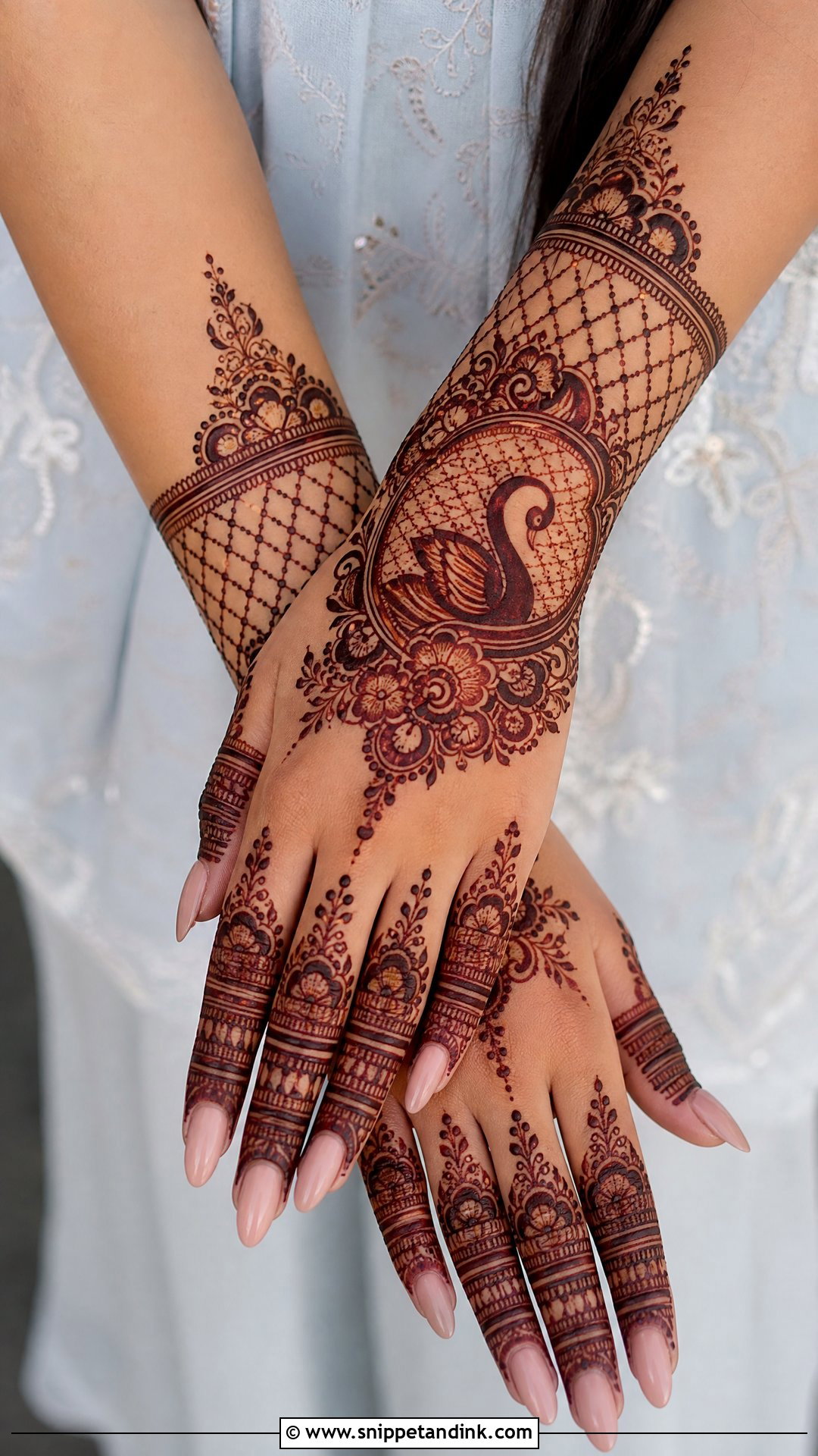 Swan Jaali Mehndi Design - Snippet and Ink - 30 Swan Mehndi Designs