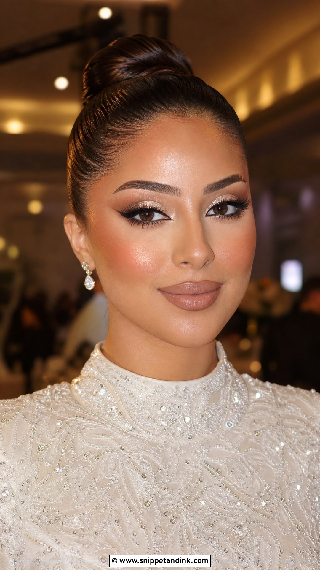 Tan Skin Wedding Makeup With Cut Crease - Snippet and Ink - 20 Wedding Makeup Tan Skin Ideas
