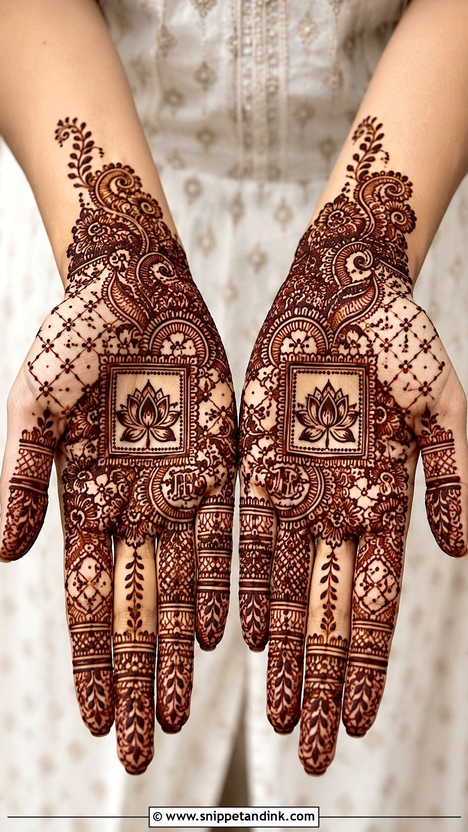 Teen Palm Mehndi Design - Snippet and Ink - 35 Unique Palm Mehndi Design Ideas