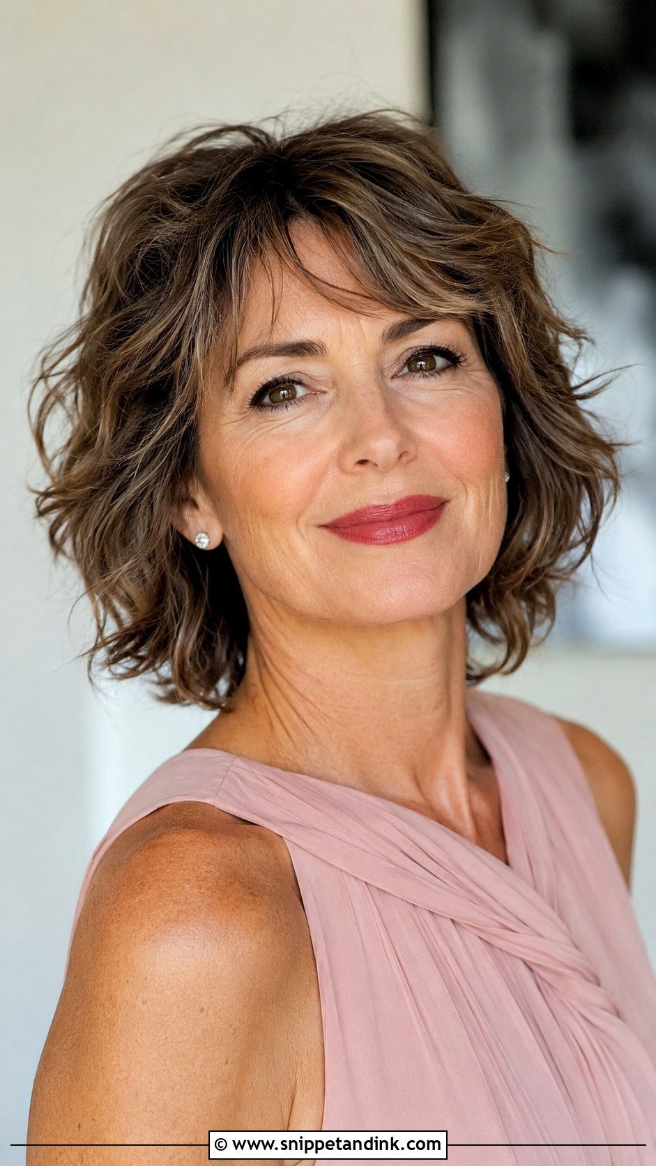 Textured Crop with Soft Layers - Snippet and Ink - 25 Mother of the Bride Short Hair Ideas