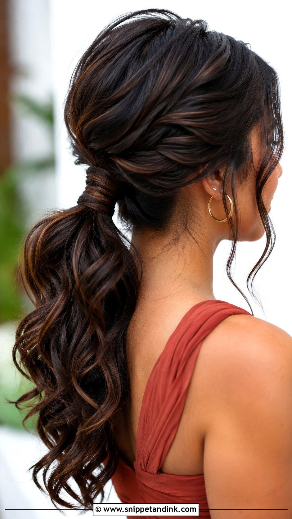 Textured Low Ponytail Bridesmaid Hairstyle - Snippet and Ink - 25 Bridesmaid Hairstyle Ideas