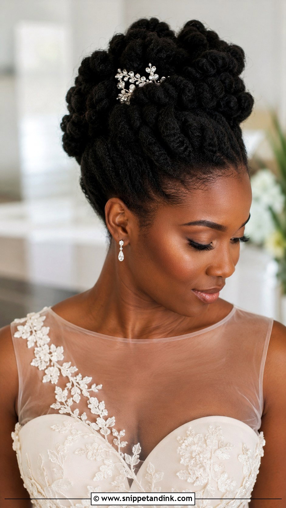 Textured Natural Hair Updo for Brides - Snippet and Ink - 20 Natural Hairstyles for Brides
