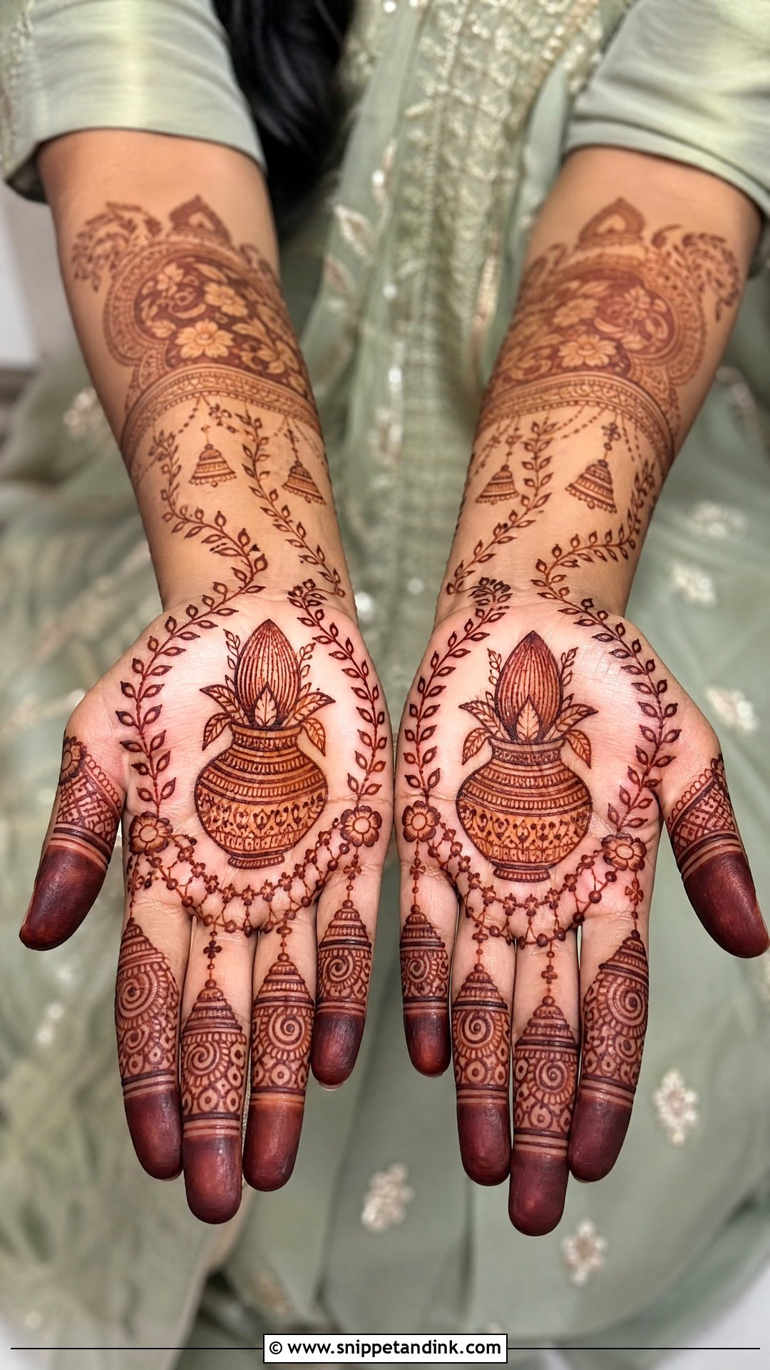 Tulsi Vivah Kalash Mehndi Design - Snippet and Ink - 20 Tulsi Vivah Mehndi Design Ideas