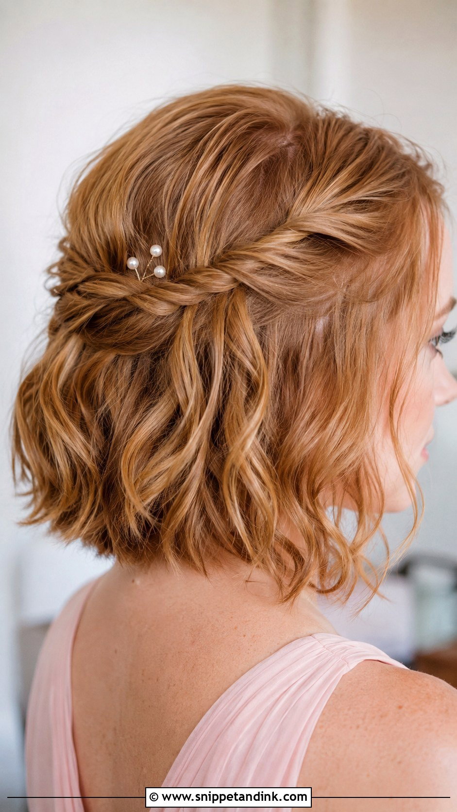 Twisted Short Hair Bridesmaid Hairstyle - Snippet and Ink - 20 Bridesmaids Hairstyles for Short Hair