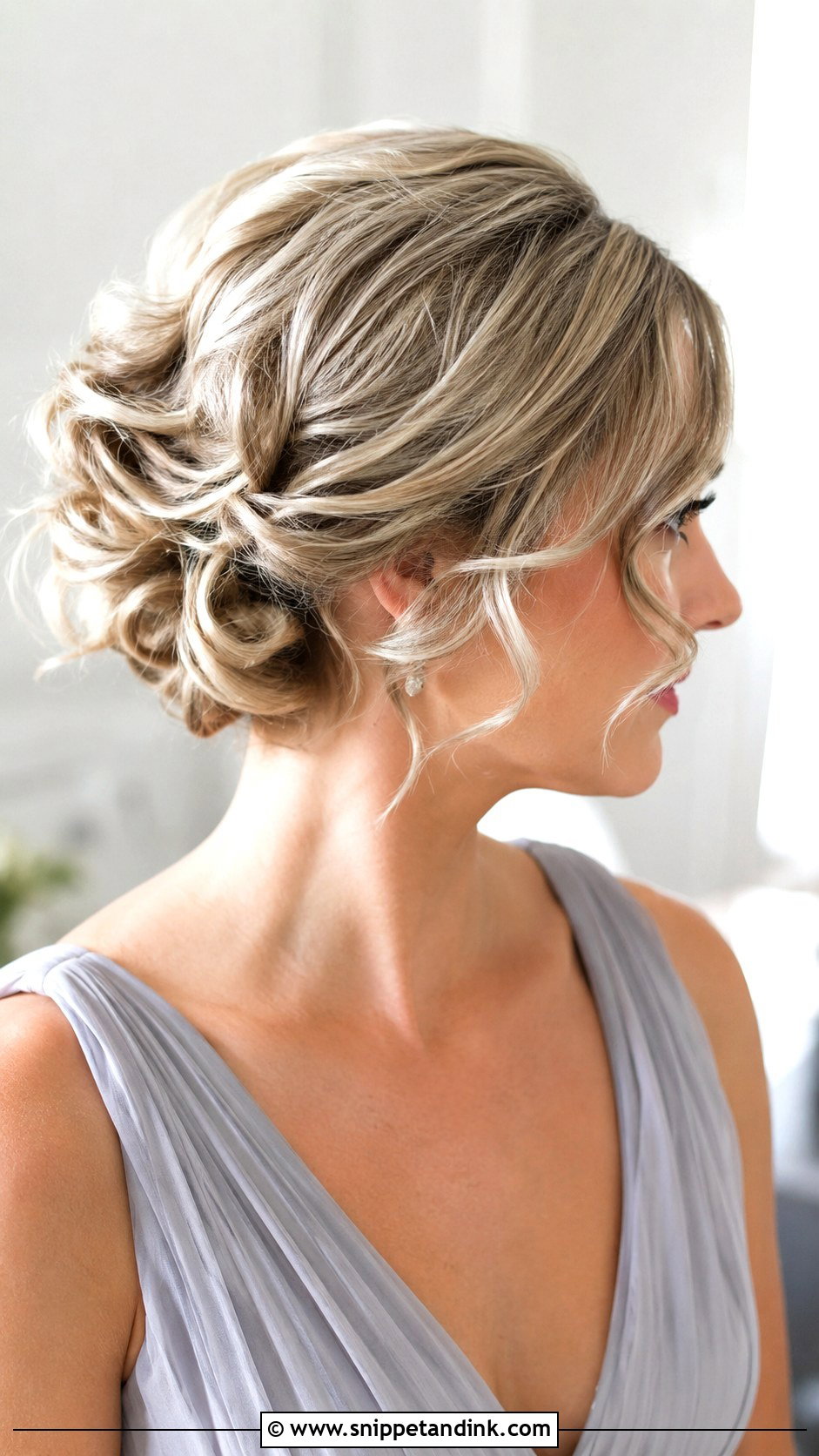 Updo For Short Bridesmaid Hair - Snippet and Ink - 25 Bridesmaid Updos