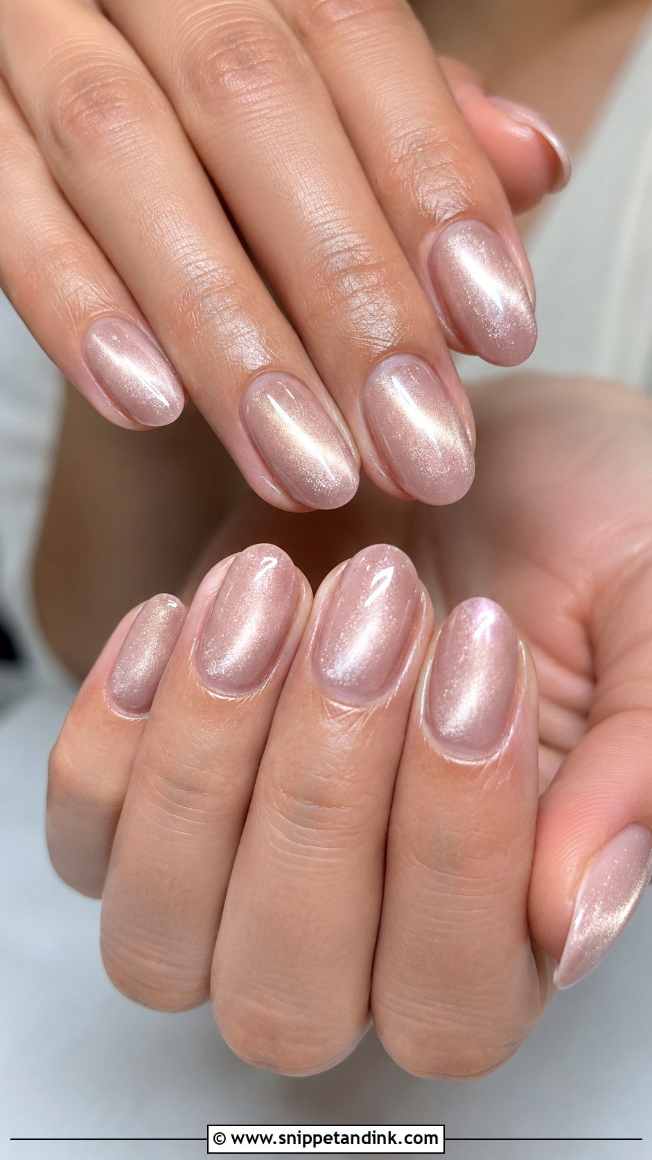 Velvet Cat Eye Bridal Wedding Nails - Snippet and Ink - 20 Cat Eye Bridal Wedding Nails