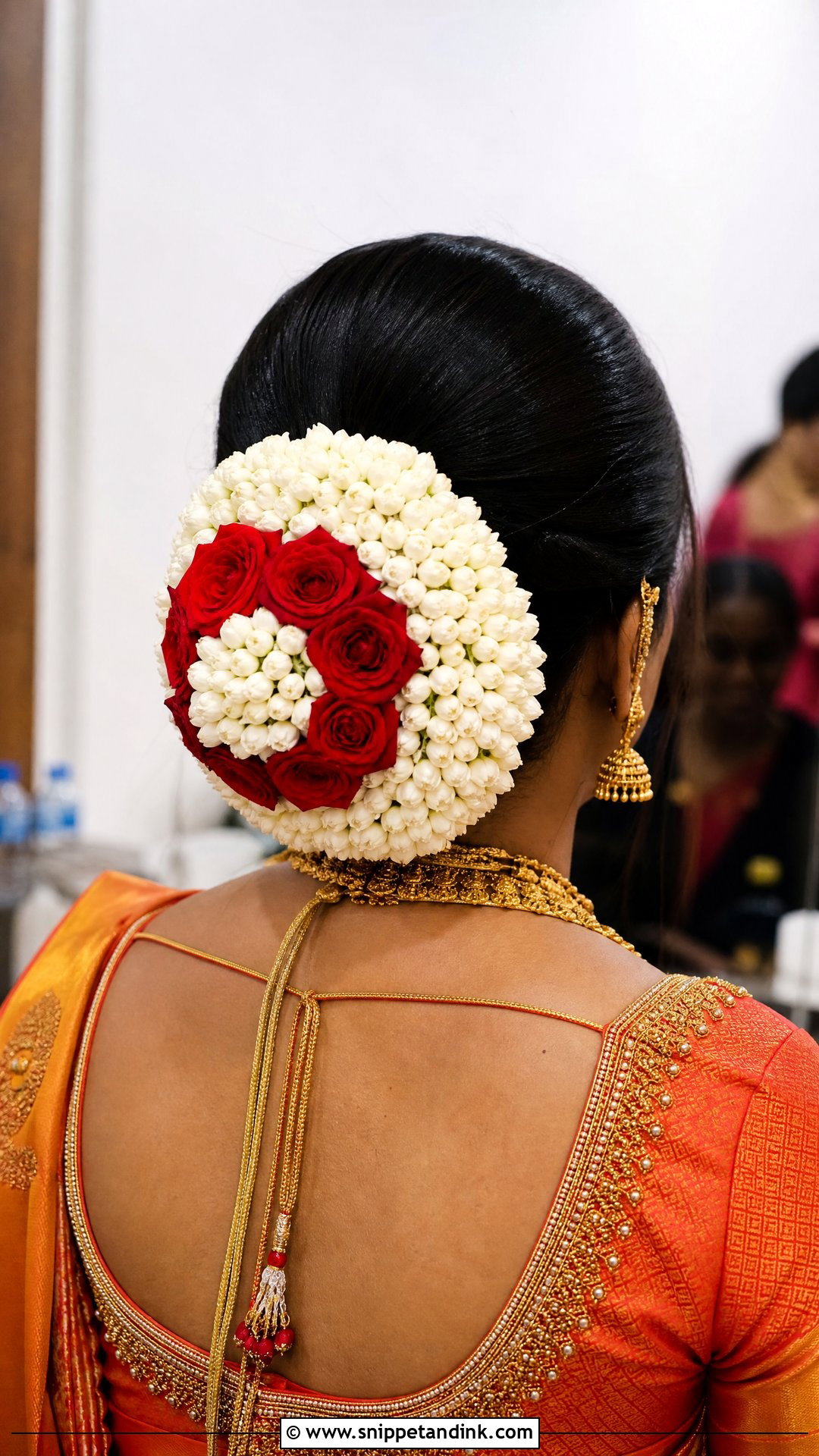 Veni Style Circular Bun - Snippet and Ink - 20 Hairstyles for South Indian Wedding