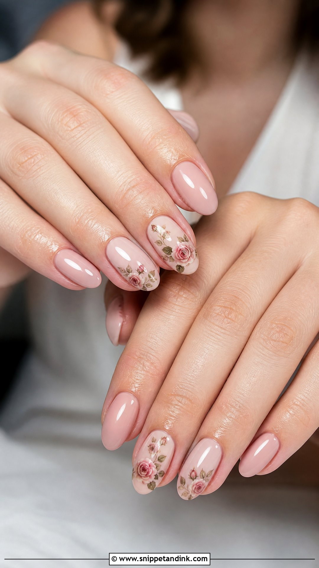 Vintage Rose Wedding Nails - Snippet and Ink - 20 Vintage Wedding Nails for Bride