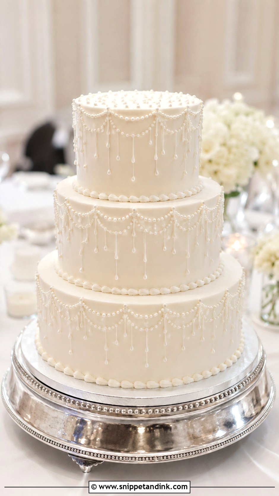 Vintage Shell Border Wedding Cake - Snippet and Ink - 20 Traditional Piping Wedding Cake Ideas