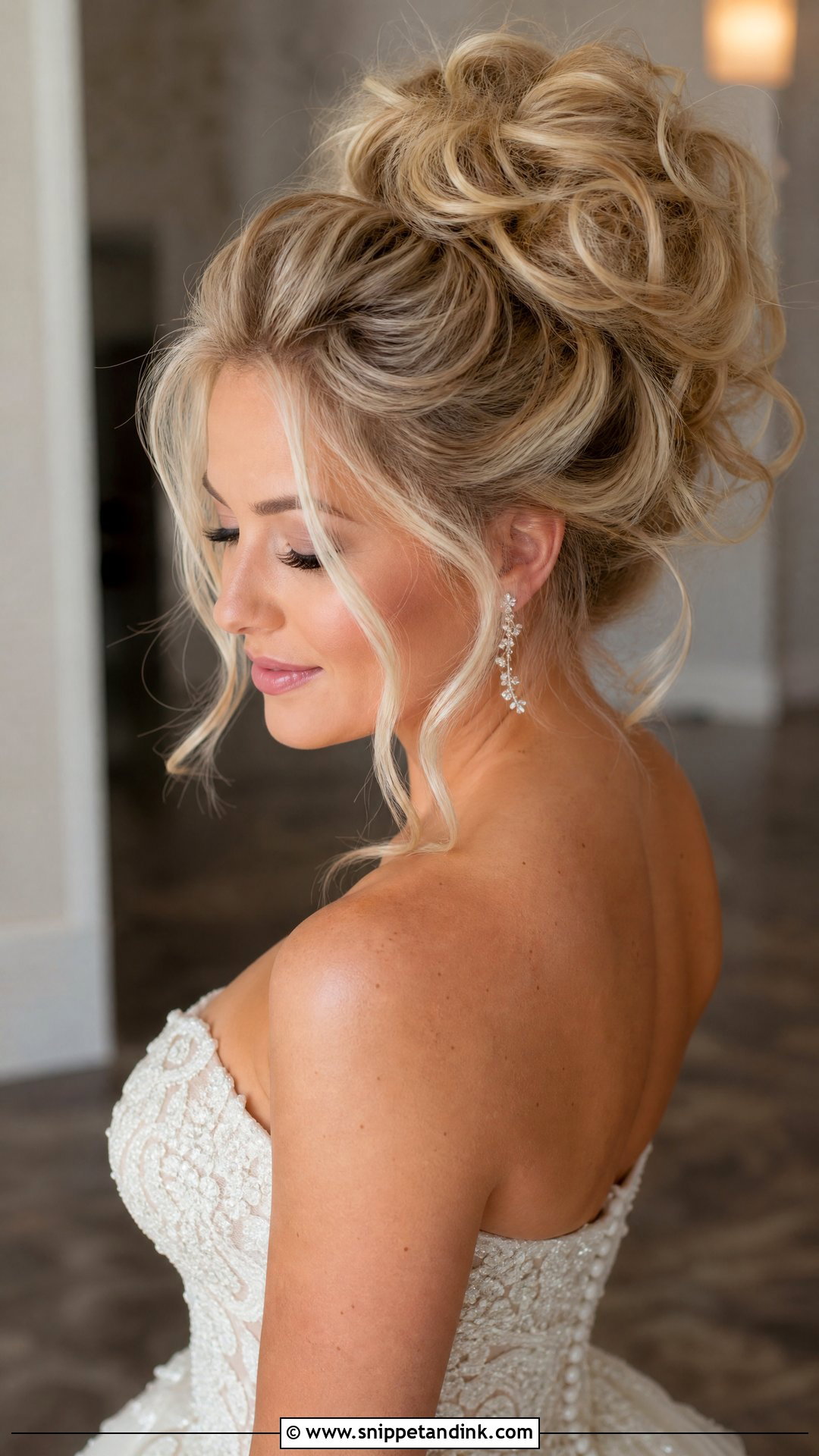 Voluminous Messy Bun for Wedding - Snippet and Ink - 20 Messy Hair Bun for Wedding Ideas