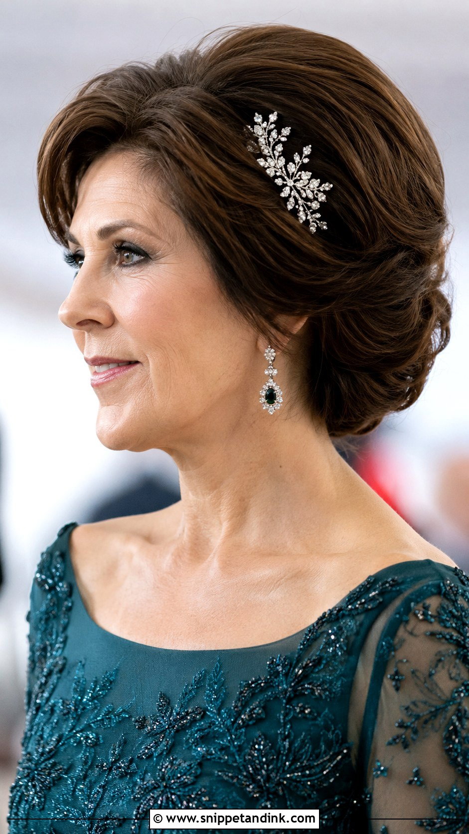 Voluminous Short Hair with Bouffant - Snippet and Ink - 25 Mother of the Bride Short Hair Ideas