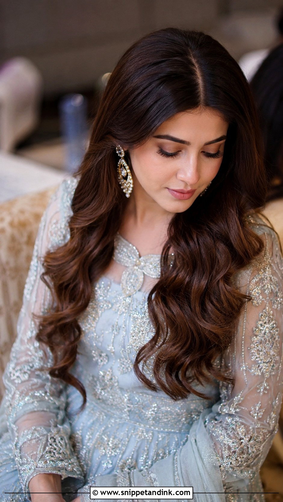 Walima Bridesmaid Soft Waves - Snippet and Ink - 25 Walima Bridesmaid Hairstyles