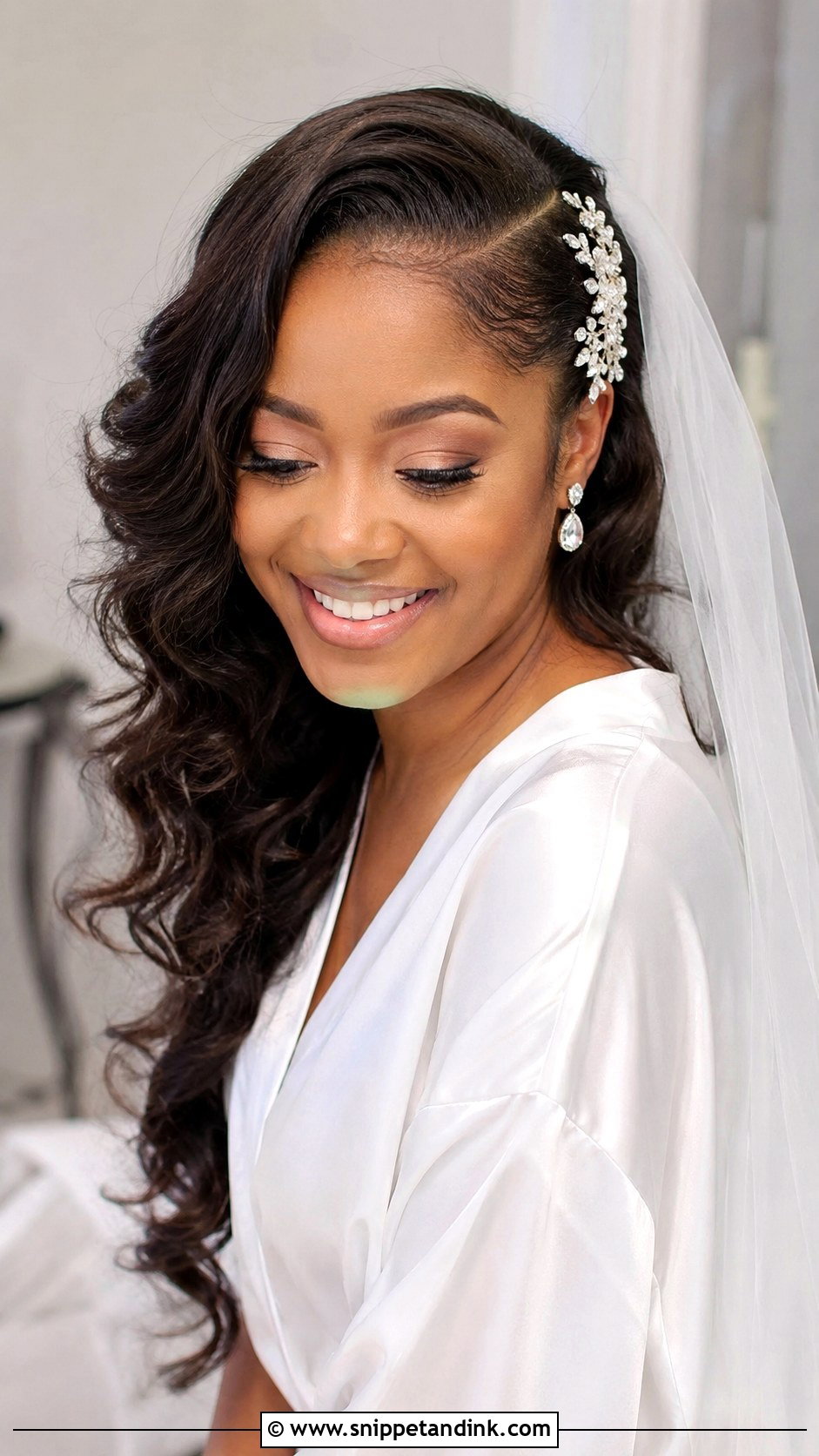 Wavy Natural Hair With Side Part - Snippet and Ink - 30 Natural Hair Wedding Ideas