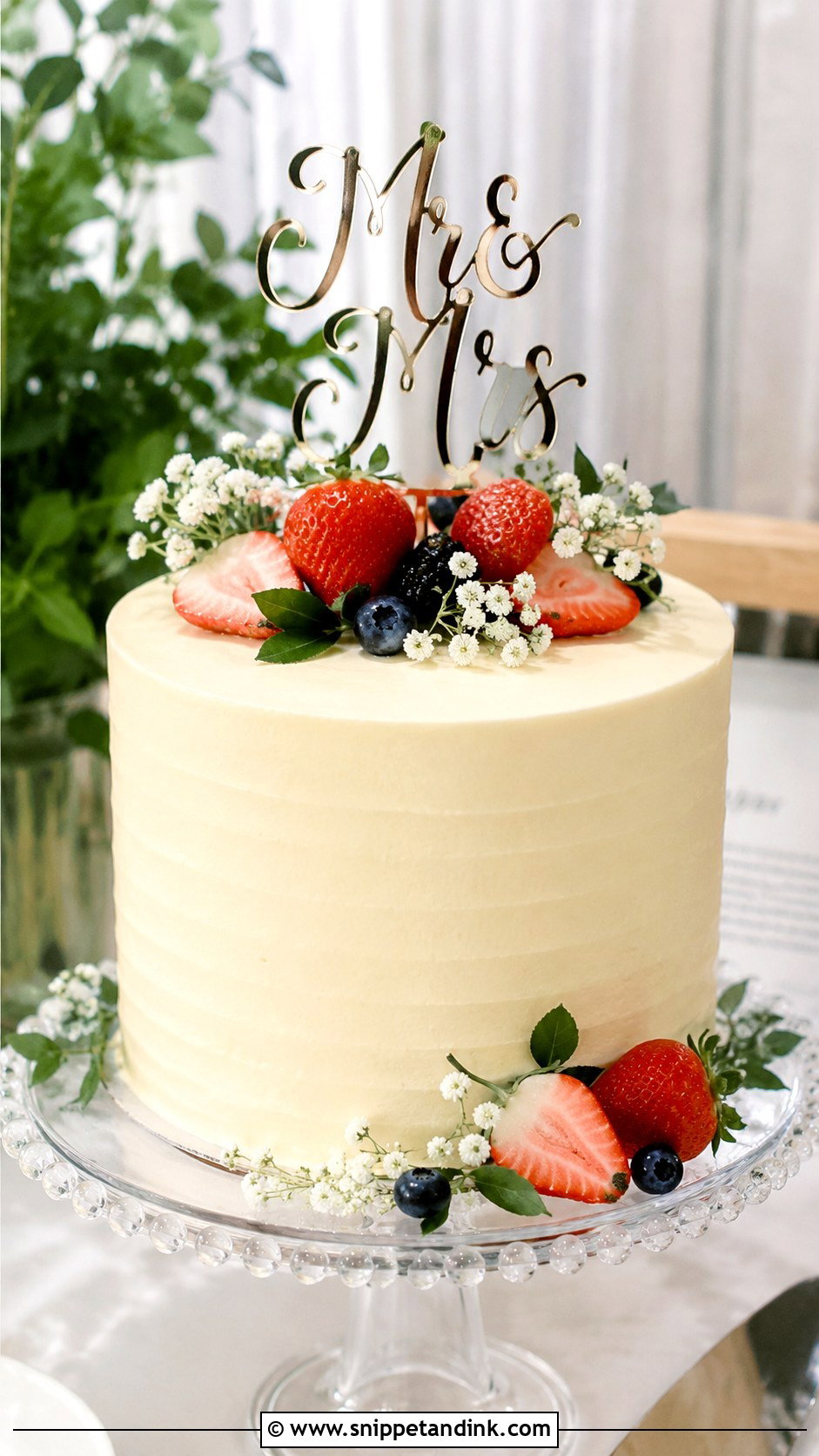 Wedding Cake From Local Bakery - Snippet and Ink - 20 Budget Wedding Cake Ideas